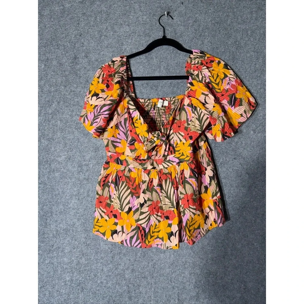 LOFT Floral Puff Sleeve Peplum Top Medium Tropical V-Neck Smocked Back Cotton